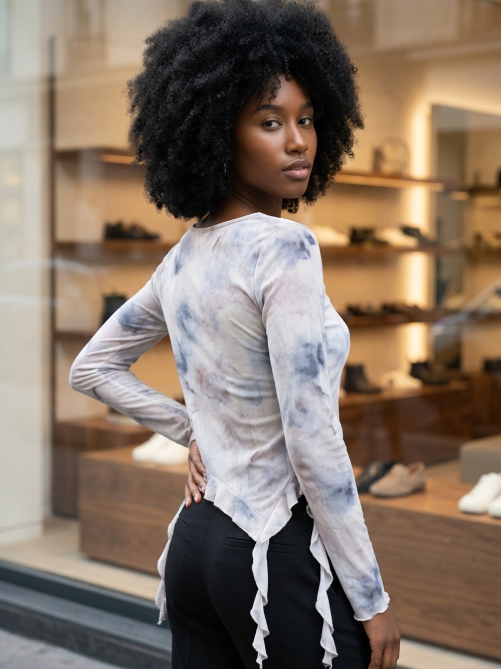 Long Sleeve Tie-Dye Ruffle-Back Top in Light Gray and Blue
